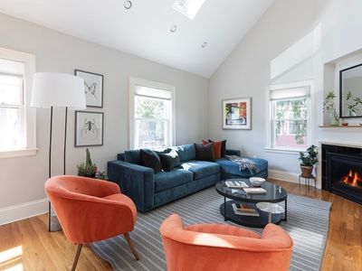206 Aspinwall Ave #2, Brookline, MA, 02446