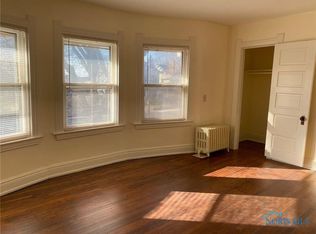 2032 Glenwood Ave, Toledo, OH 43620