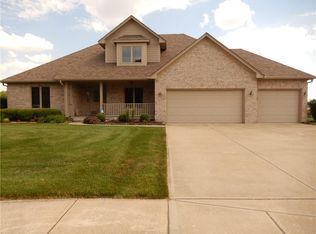 6055 W Richman Ln, New Palestine, IN 46163