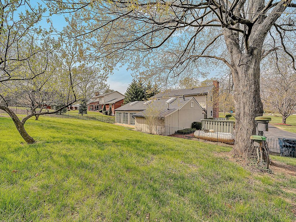 49th image of 4118 Belle Aire Cir SW