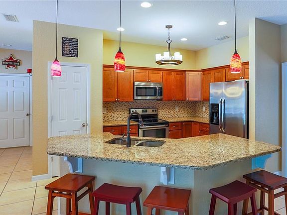 3rd image of 30701 Muirfield St
