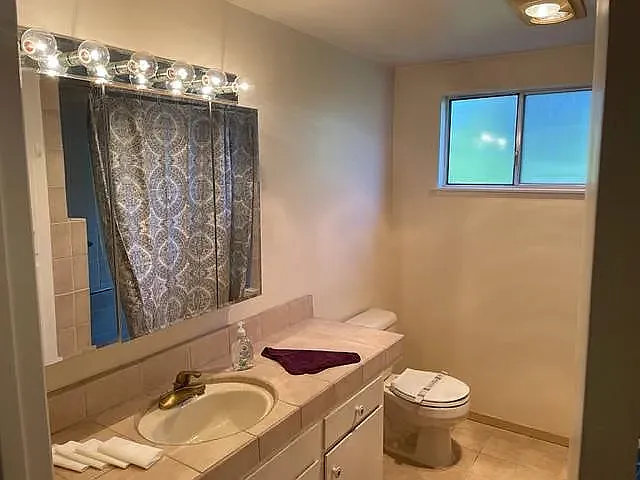 Full Bath