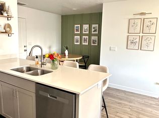 1053 E Regatta Ln, Saratoga Springs, UT 84045