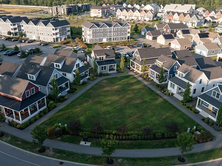 Cottages On The Green