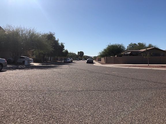 4th image of 6115 S 43rd Dr