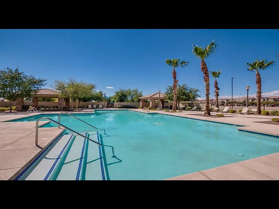 2670 S Voyager Dr
