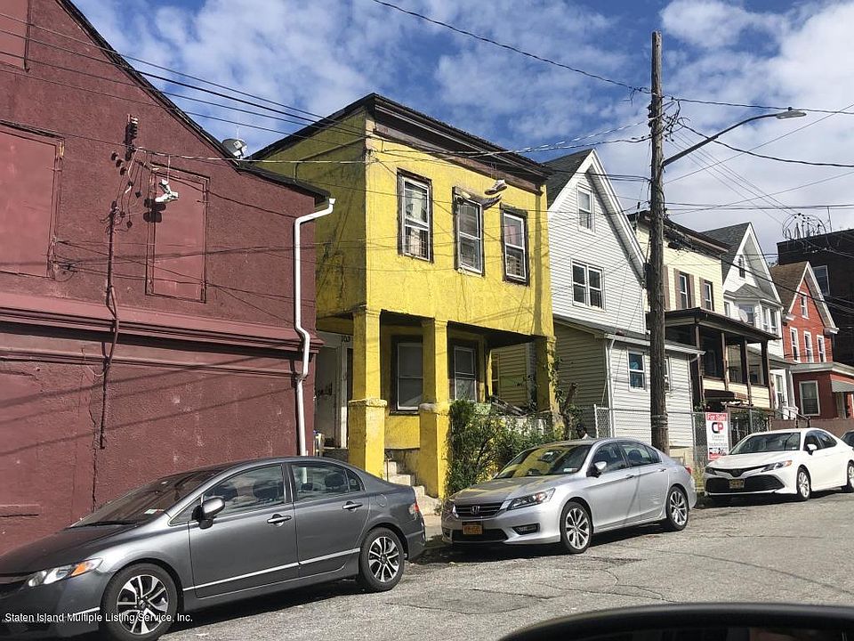 2nd image of 103 Ann St