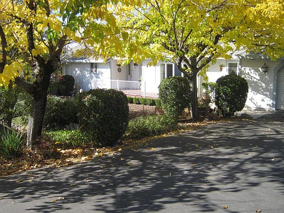 2nd image of 1597 Country Club Dr