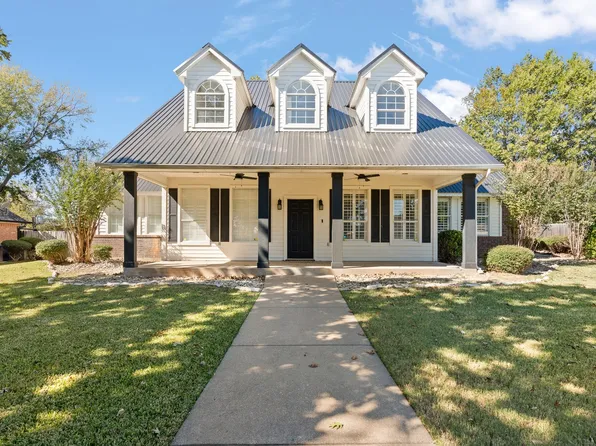 1326 Whisper Ln, Glen Rose, TX 76043
