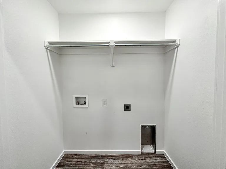 1905 Langford Ave #1 — Photo 10