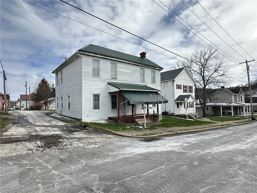 154 S Richhill St photo 1