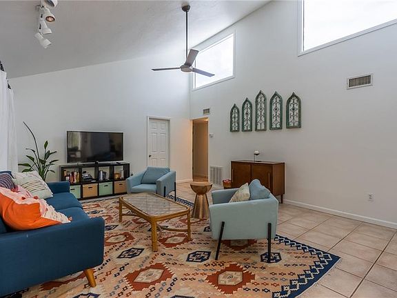3rd image of 2220 Bahia Vista St APT G6