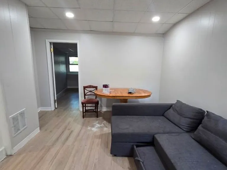 485 Lakeside Ave #R1 — Photo 4