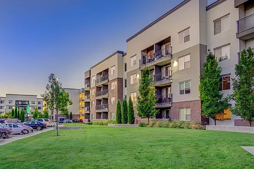 Parkway Lofts Photo 1
