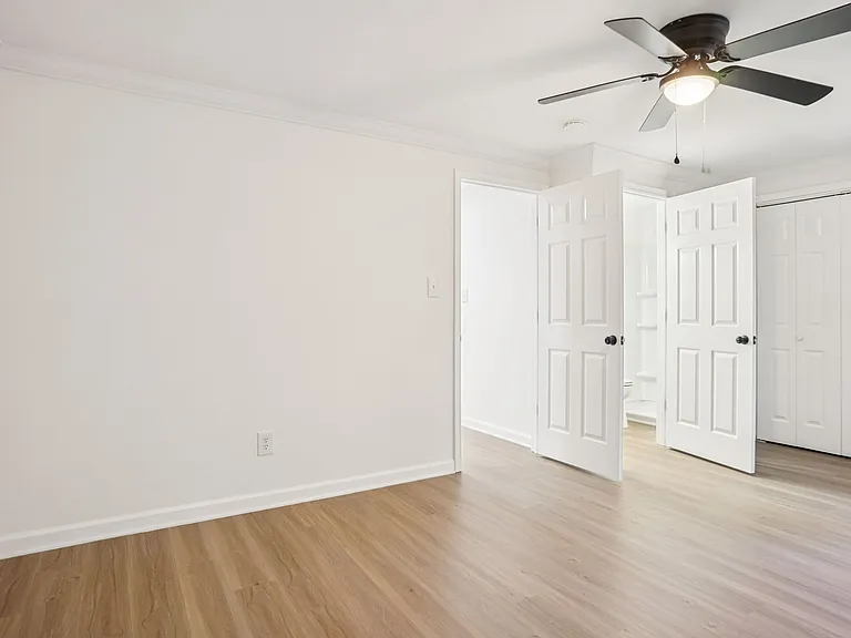 1369 Maple Shade Ln — Photo 18