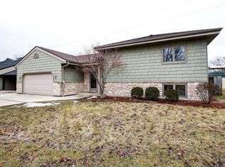 7013 W Waterford Ave, Milwaukee, WI 53220