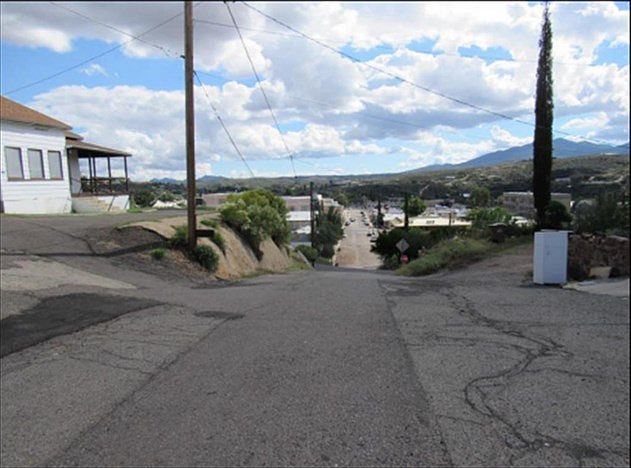 2nd image of 202 S High St
