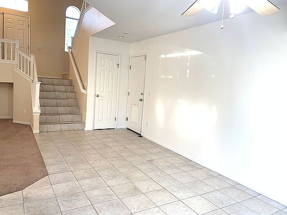3rd image of 3648 Hepburn Cir
