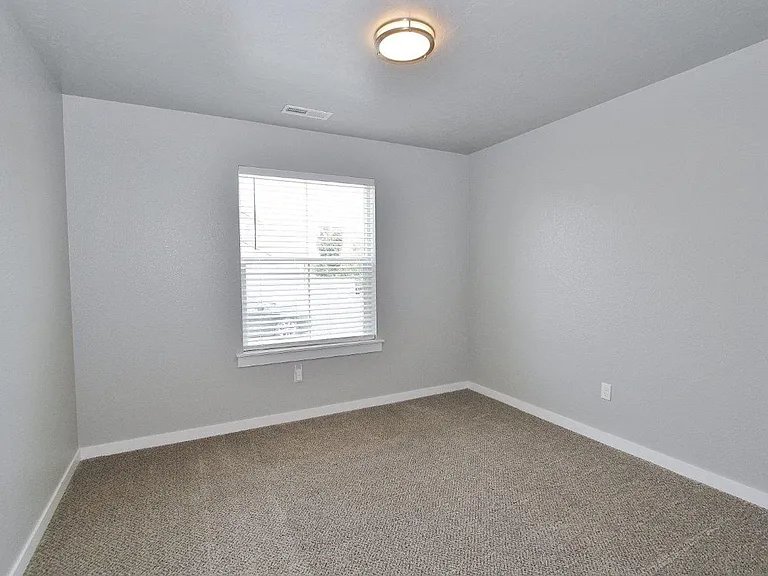 5027 W Philomena St — Photo 17