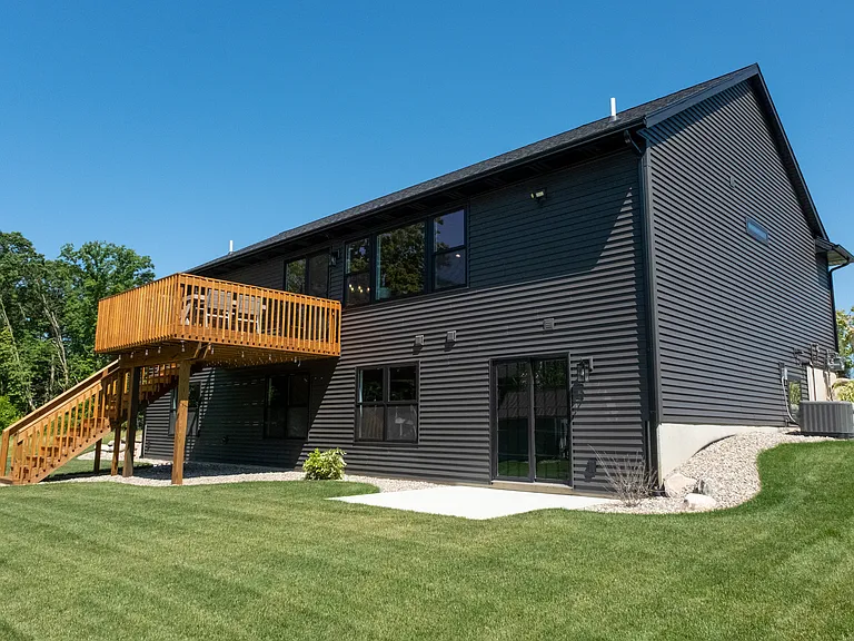 7269 Yellowstone Dr — Photo 49