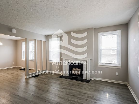 185731_002_living_room_13994641.jpg