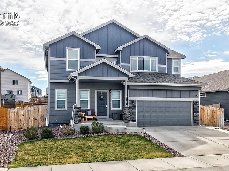 6727 Volga Dr — Photo 1