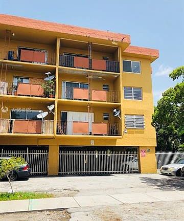 2nd image of 13480 NE 6th Ave APT 305