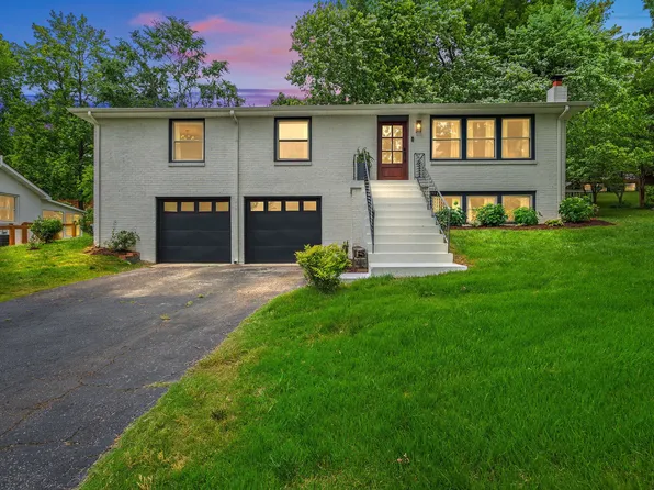 2808 Hody Dr, Nashville, TN 37206