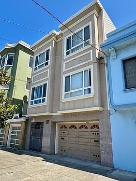 2nd image of 418B 28th Ave