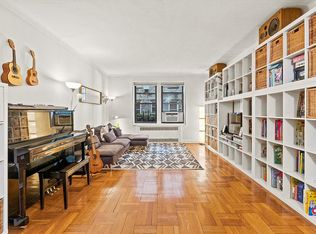 221 E 18th St APT 1D, Brooklyn, NY 11226