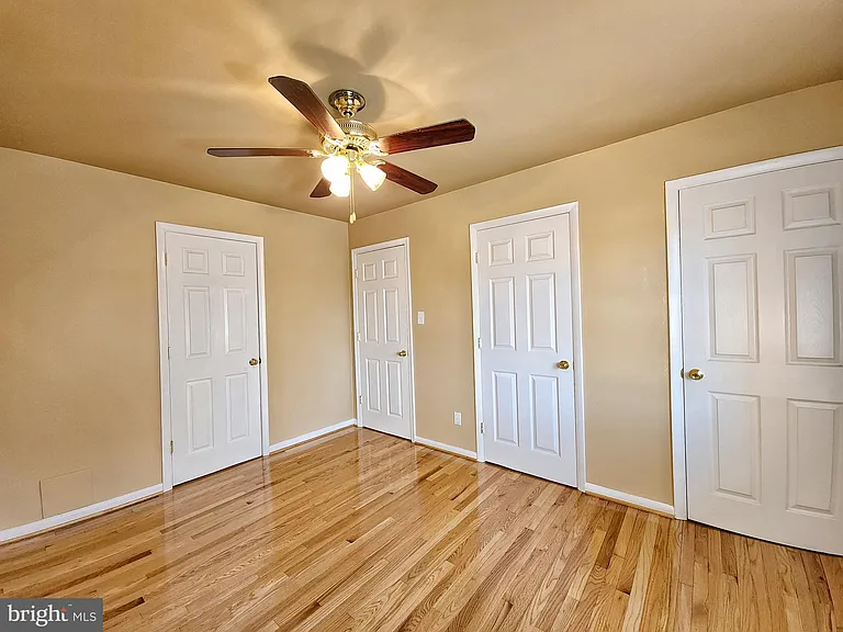8245 Wycliffe Ct — Photo 19