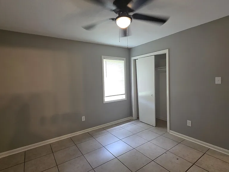 5136 Alford St — Photo 14
