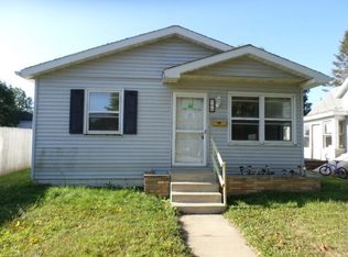 109 3rd Ave SW, Cresco, IA 52136