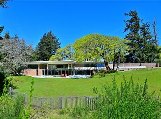 1133 Moore Rd, Comox Valley, BC V9M3X1