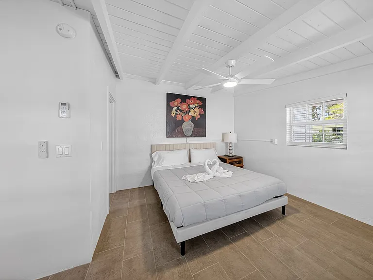 3000 Areca Ave #2 — Photo 9