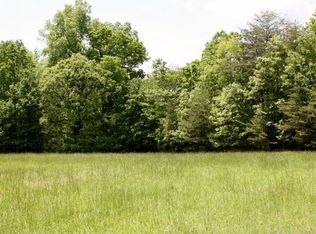 Leesville Rd, Huddleston, VA 24104