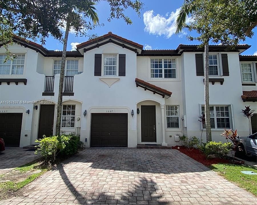 1st image of 1067 NE 30th Ave #1067