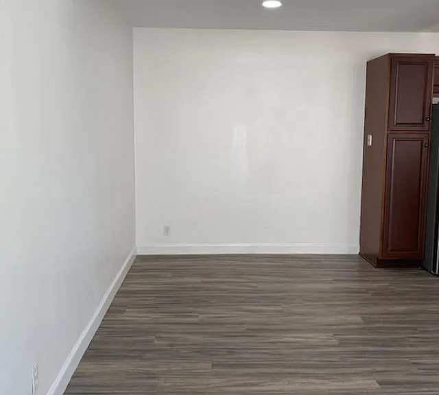 2088 Montgomery Ave #L — Photo 12