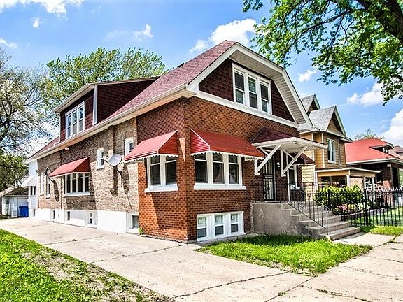 2nd image of 6018 S Sawyer Ave