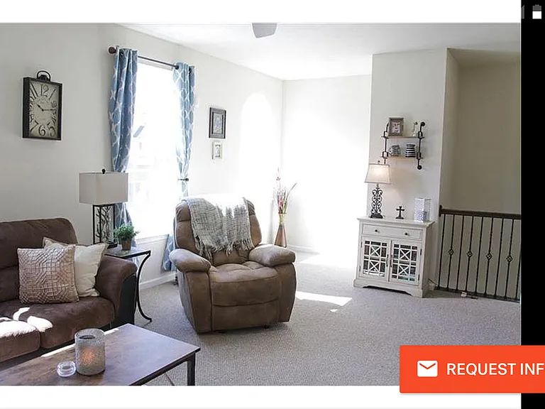 8026 Hinsdale Ln — Photo 3