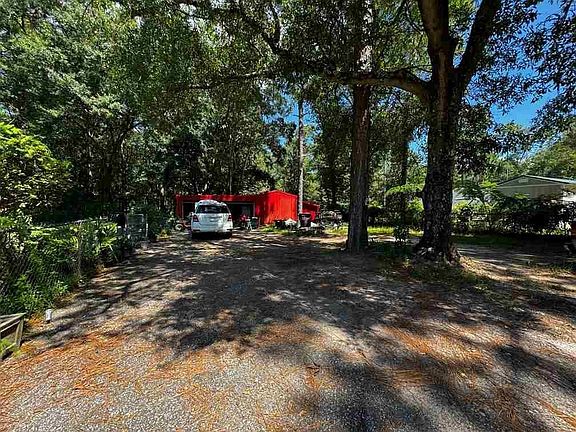 4th image of 10575 Thomas Rd