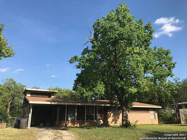 2nd image of 414 Bloomfield Dr