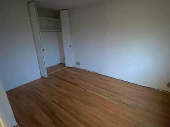 607 Sussex Street image 5 of 9