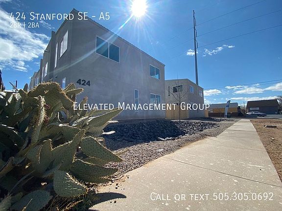 3rd image of 424 Stanford Dr SE Unit A5