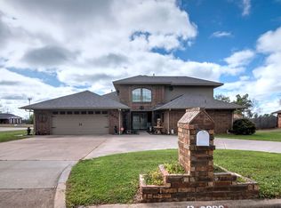 2002 Crossgate Rd, Duncan, OK 73533