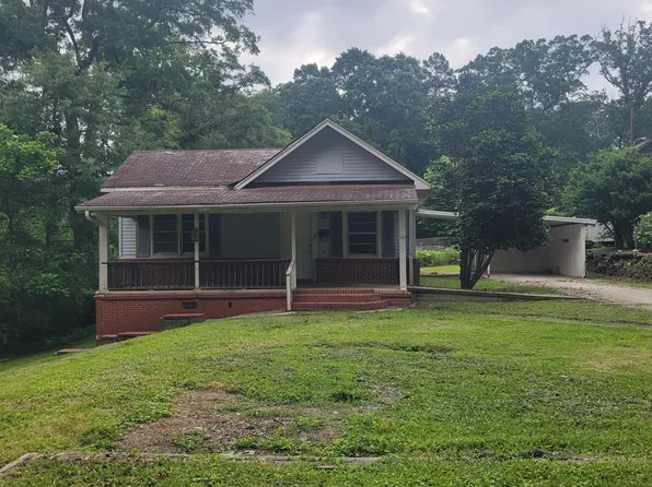 470 Dogwood Ave, Alexander City, AL 35010