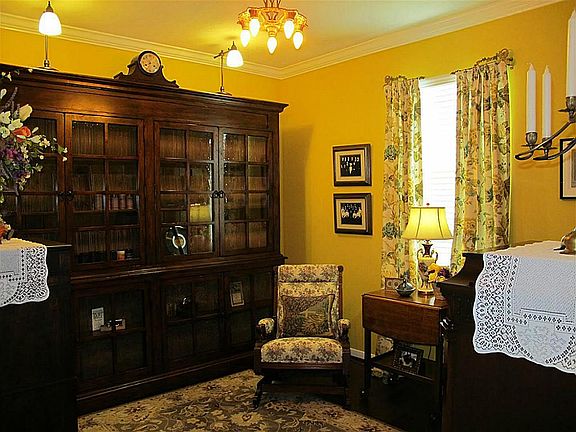 4th image of 18715 Cypress Loch Dr