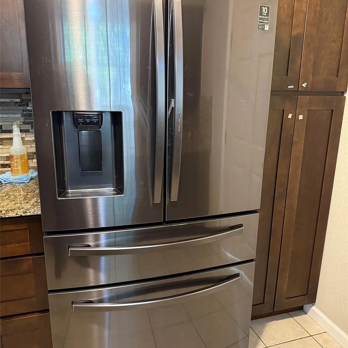 4 bed, 2.0 bath, 2268 sqft, $2,000 — Photo 3