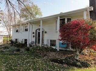 6730 Forest Preserve Rd, Rockton, IL 61072