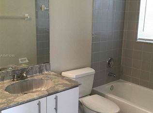 3955 NW 89th Ave, Coral Springs, FL 33065